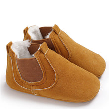 Load image into Gallery viewer, Winter 2020 small leather shoes baby shoes shoes soft soled shoes boots Cotton Baby Toddler shoes 5288